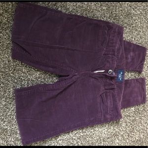 AEO Burgundy wine corduroy pants perfect for Fall